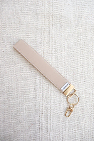 Beige Keychain - Milinnery