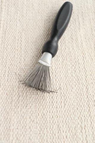 Brush cleaning tool - Milinnery