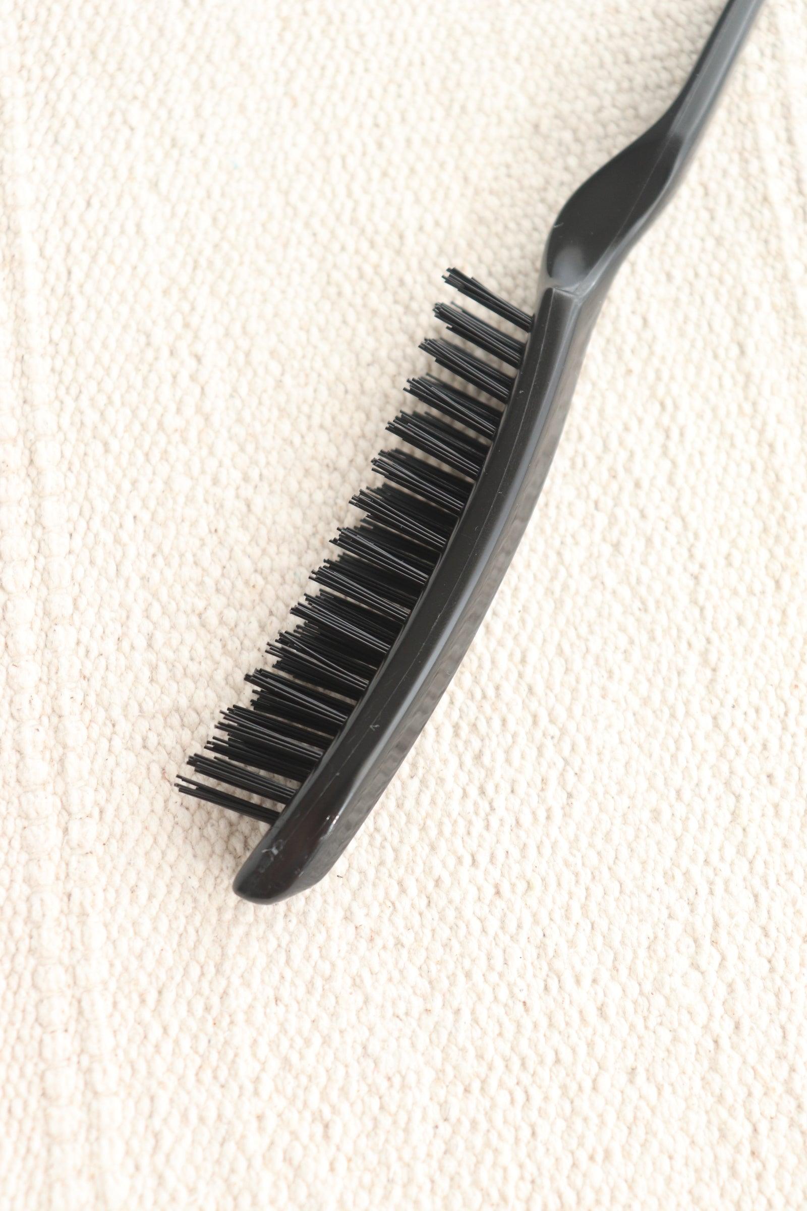 Black Teasing Professional Boar Bristle Brush - Milinnery