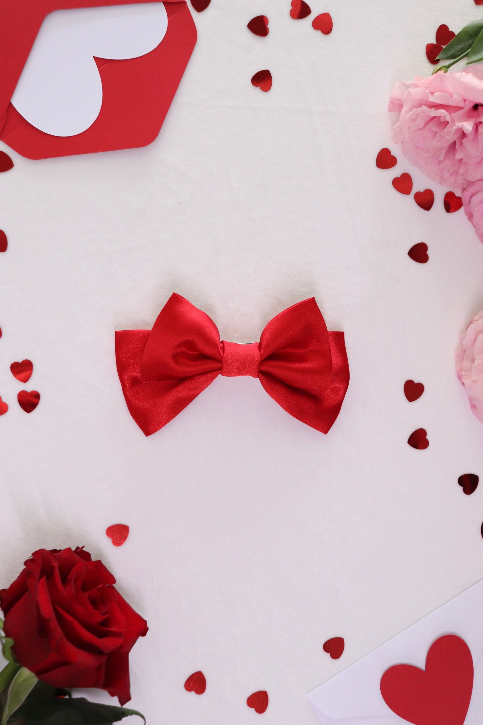 Cupid Charm Small Hair Bow Clip