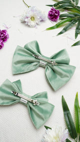 Petalis Medium Hair Bow Clip
