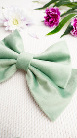Petalis Medium Hair Bow Clip