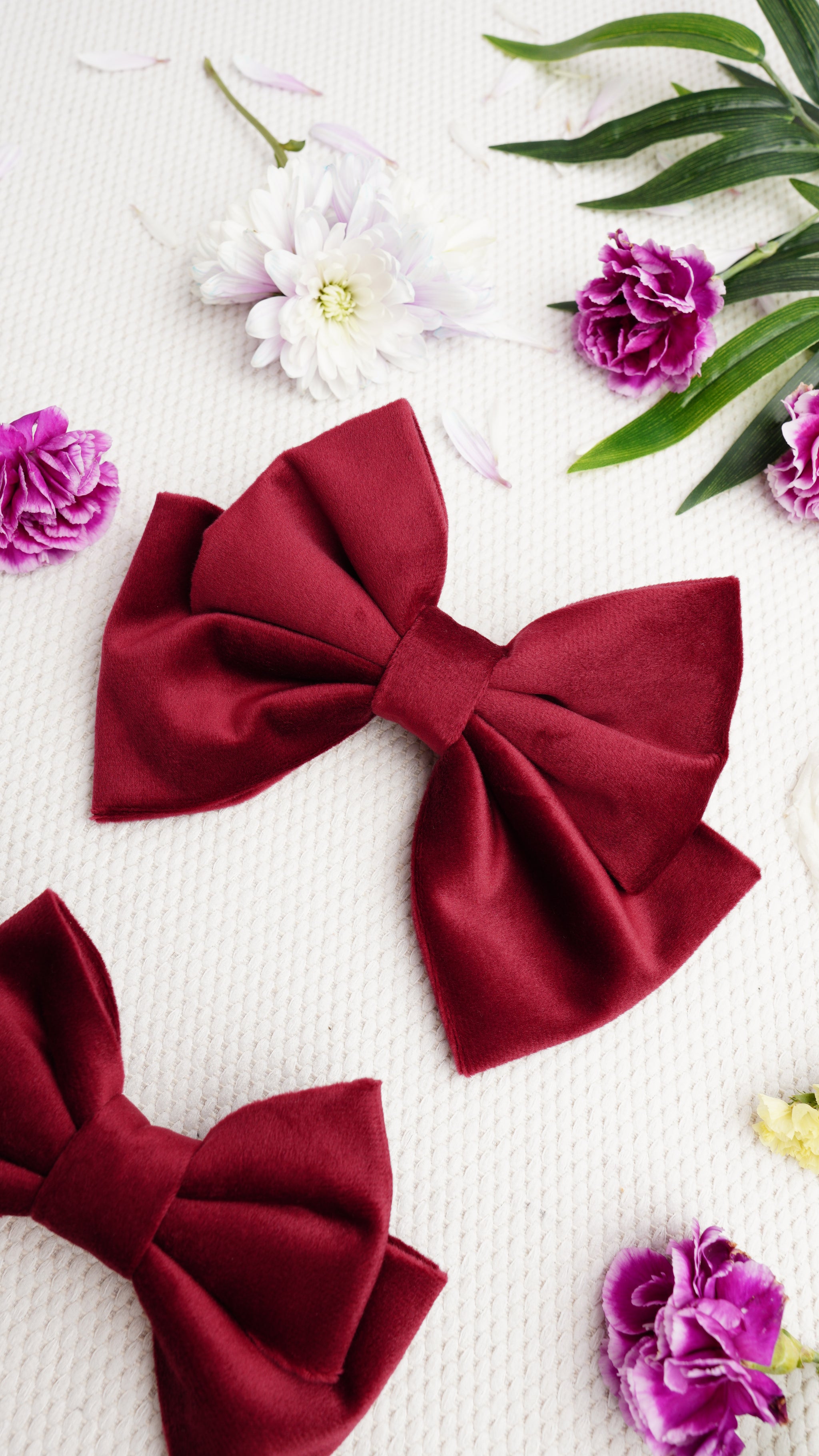 Novira Medium Hair Bow Clip