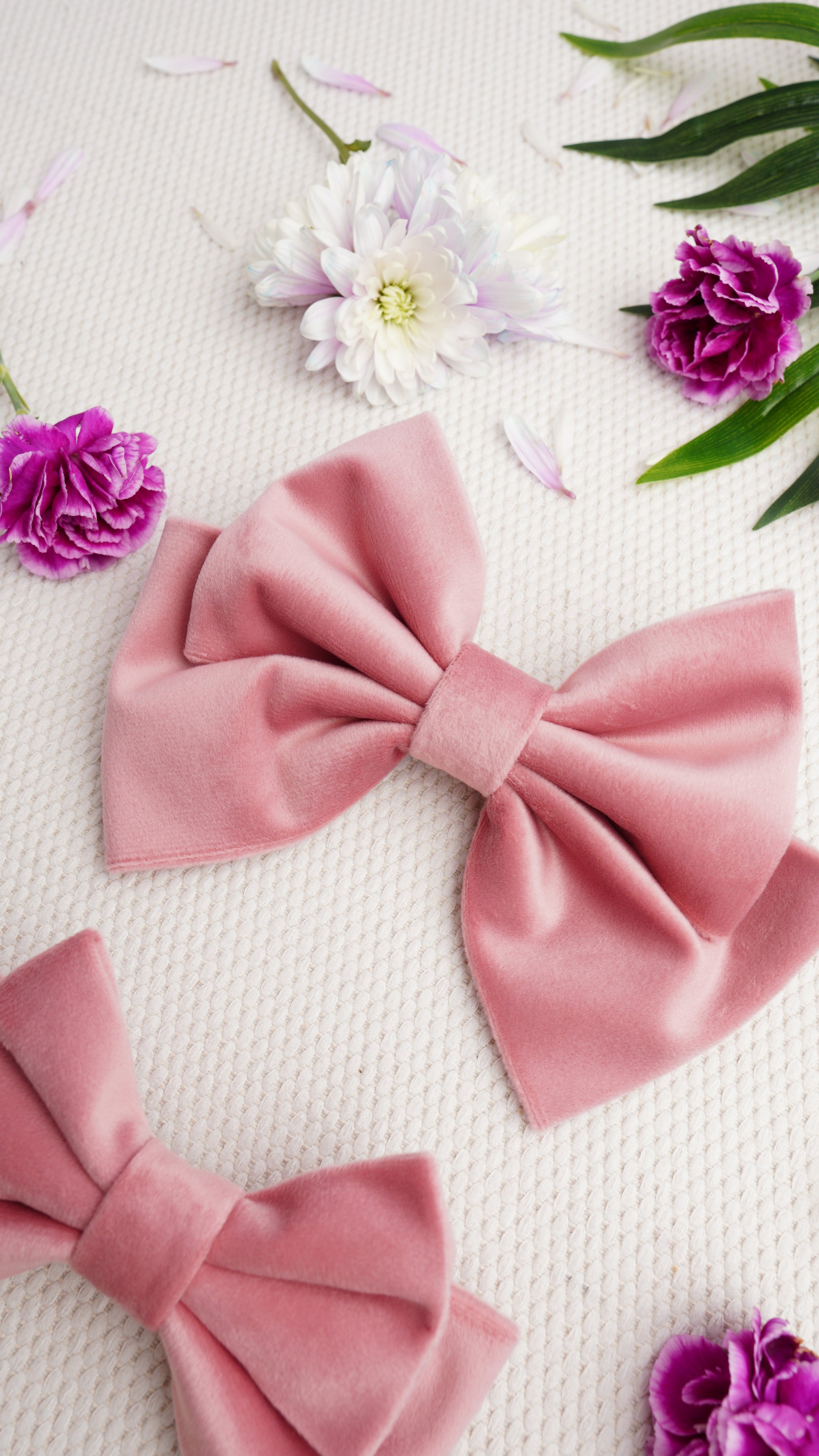 Velune Medium Hair Bow Clip