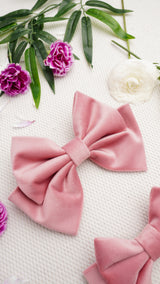 Velune Medium Hair Bow Clip