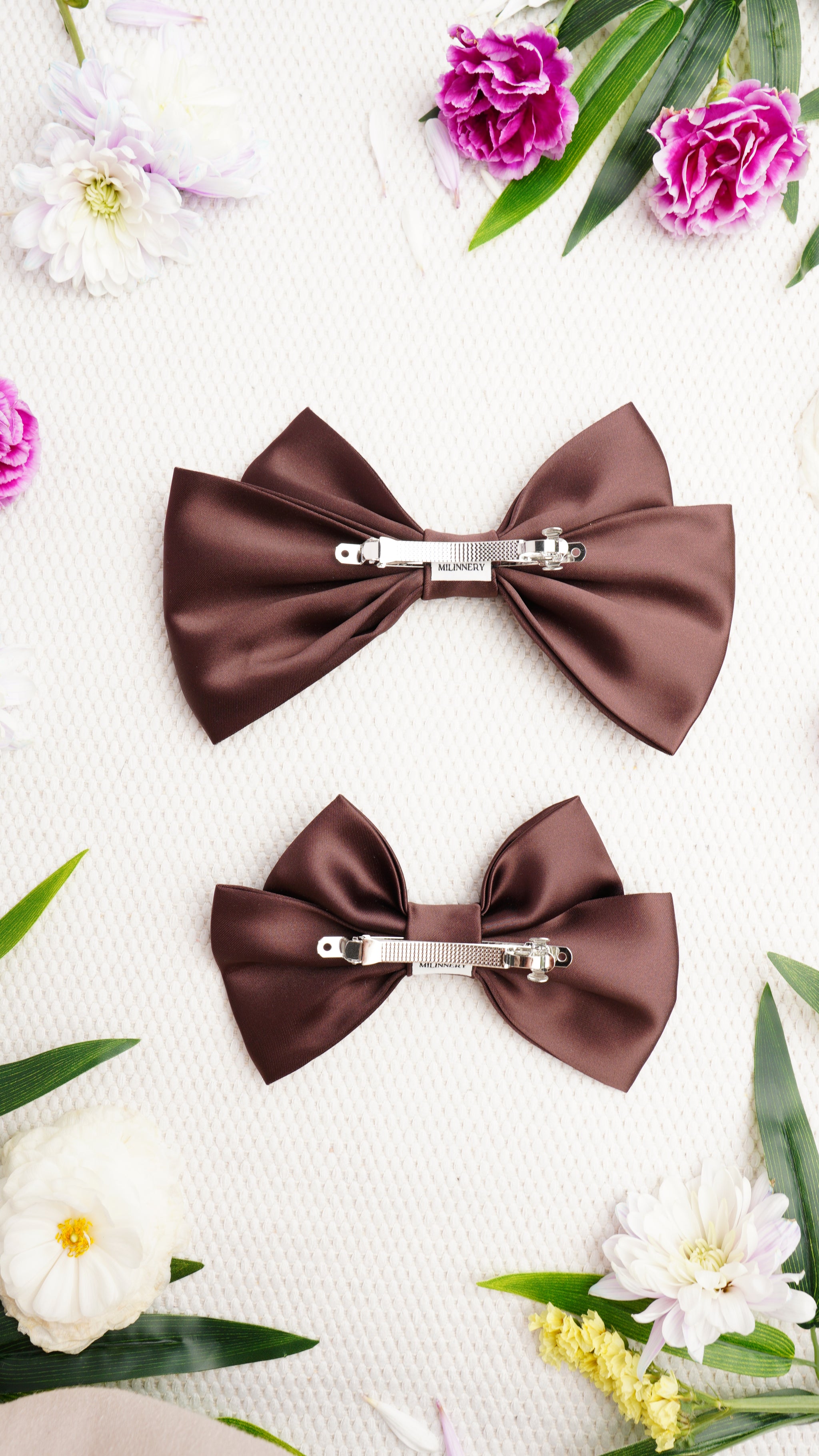 Vireya Small Hair Bow Clip