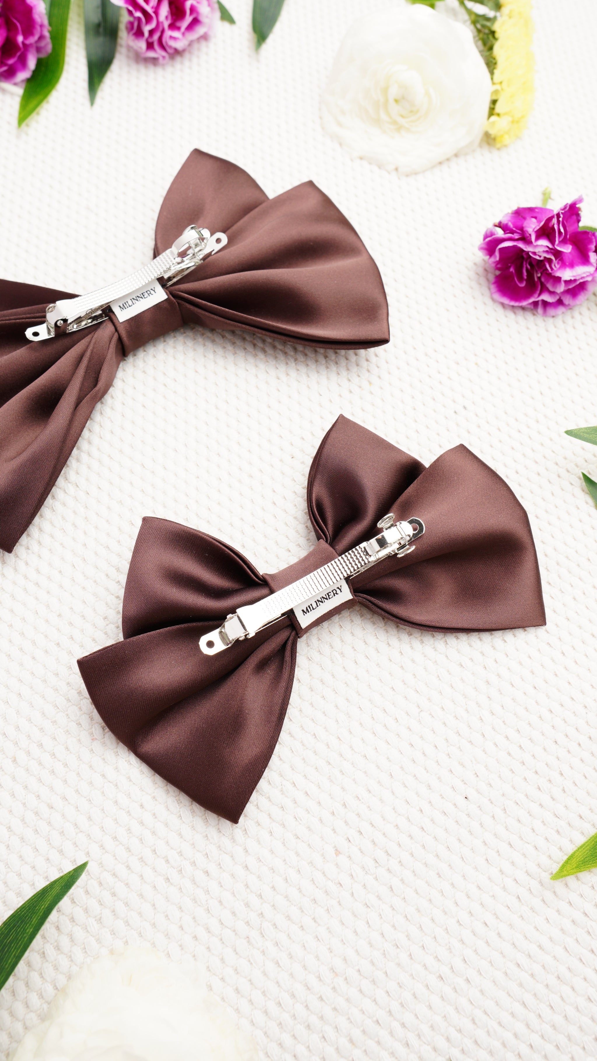 Vireya Small Hair Bow Clip