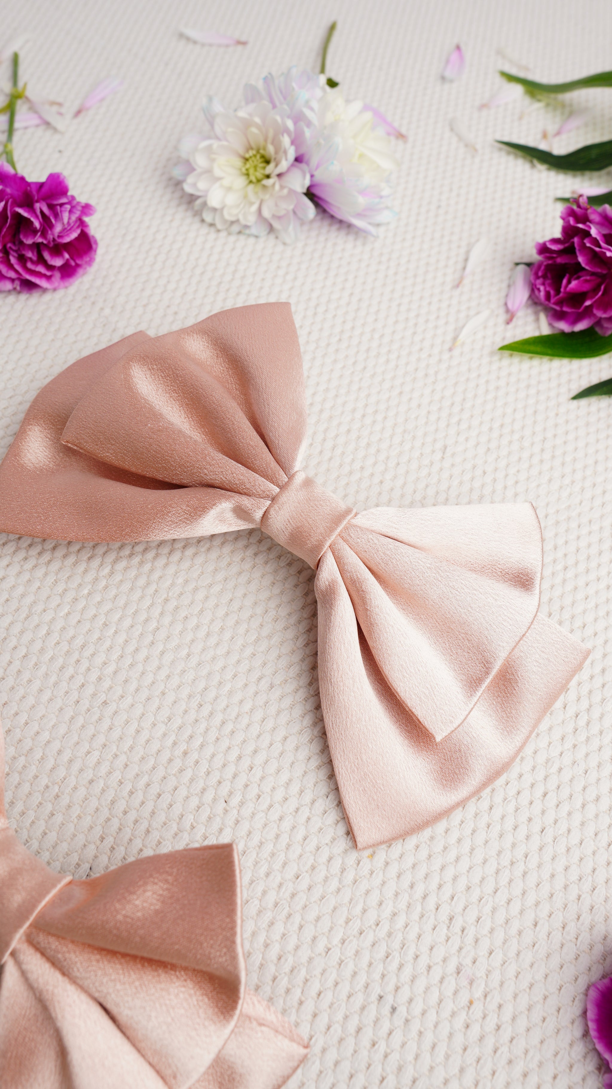 Roselle Medium Hair Bow Clip