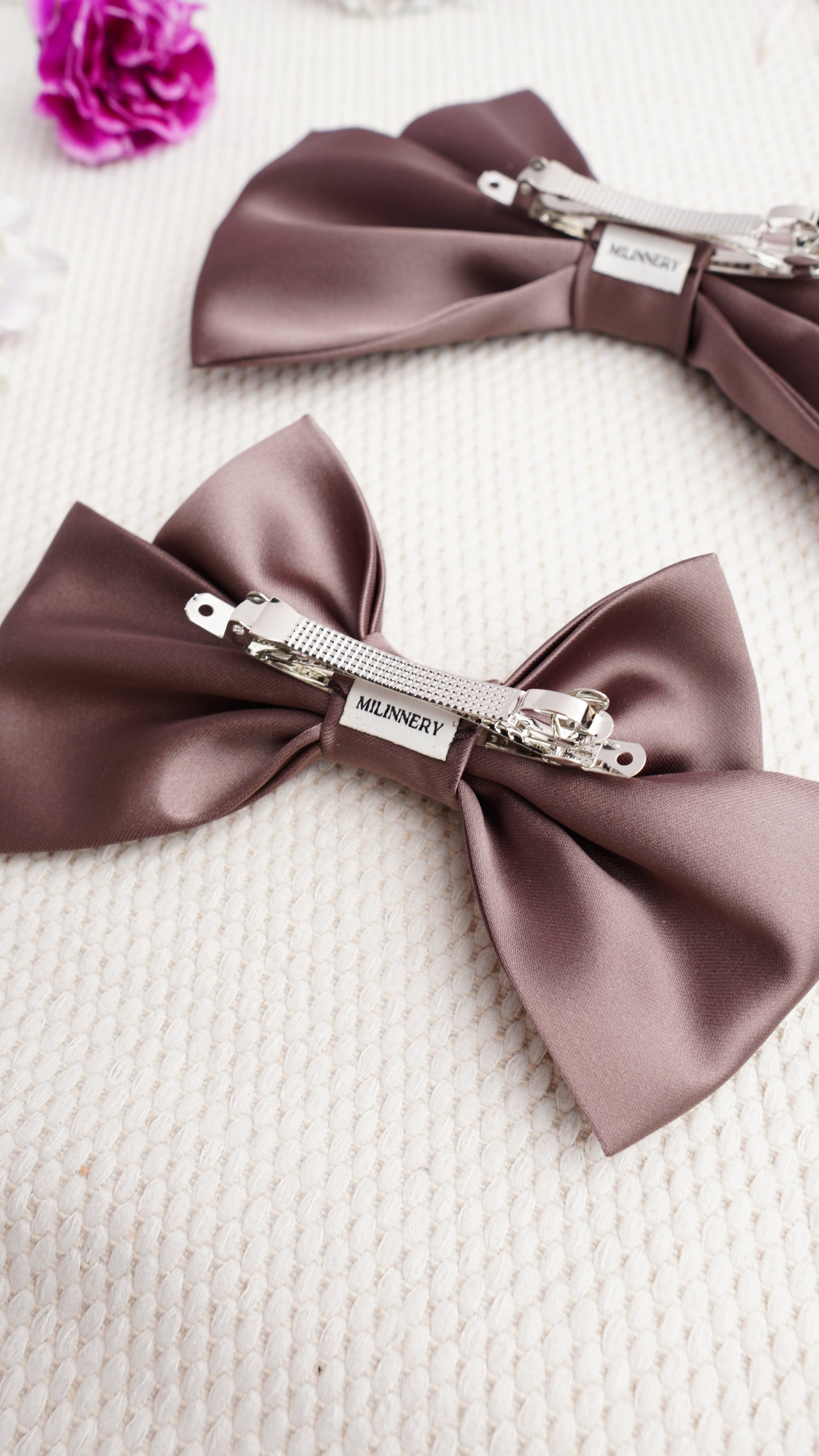 Nimelle Small Hair Bow Clip