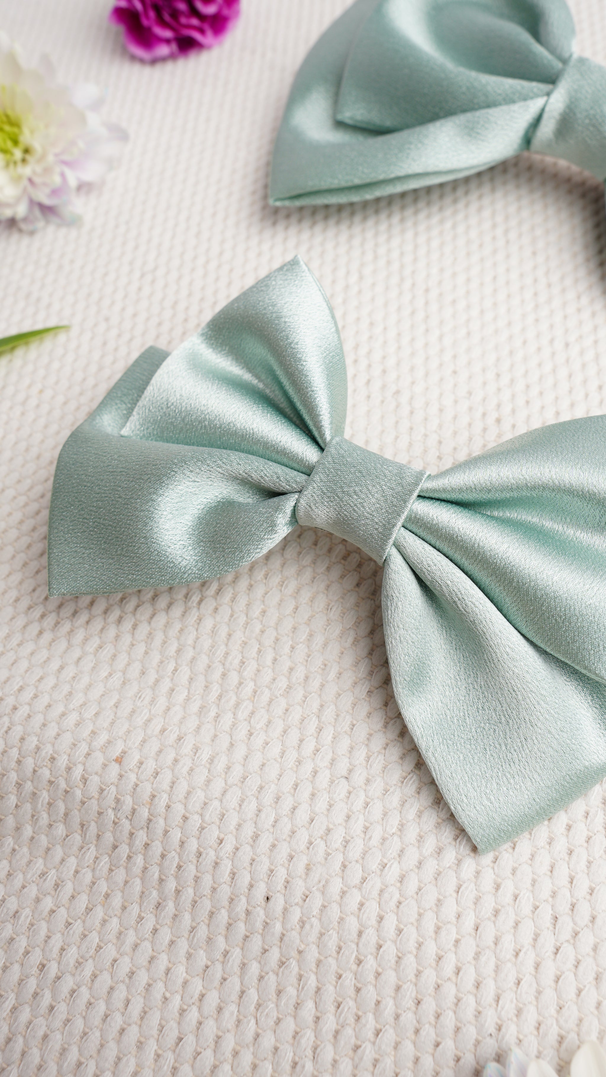 Velisse Small Hair Bow Clip