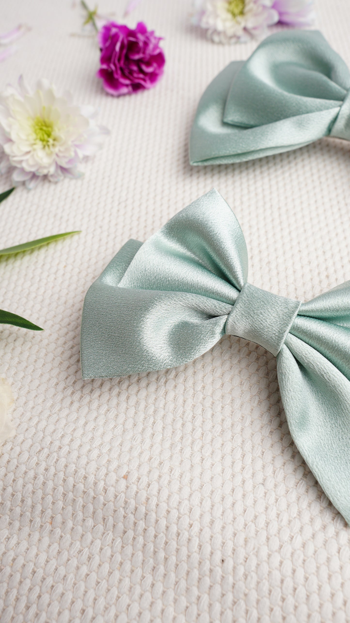 Velisse Small Hair Bow Clip