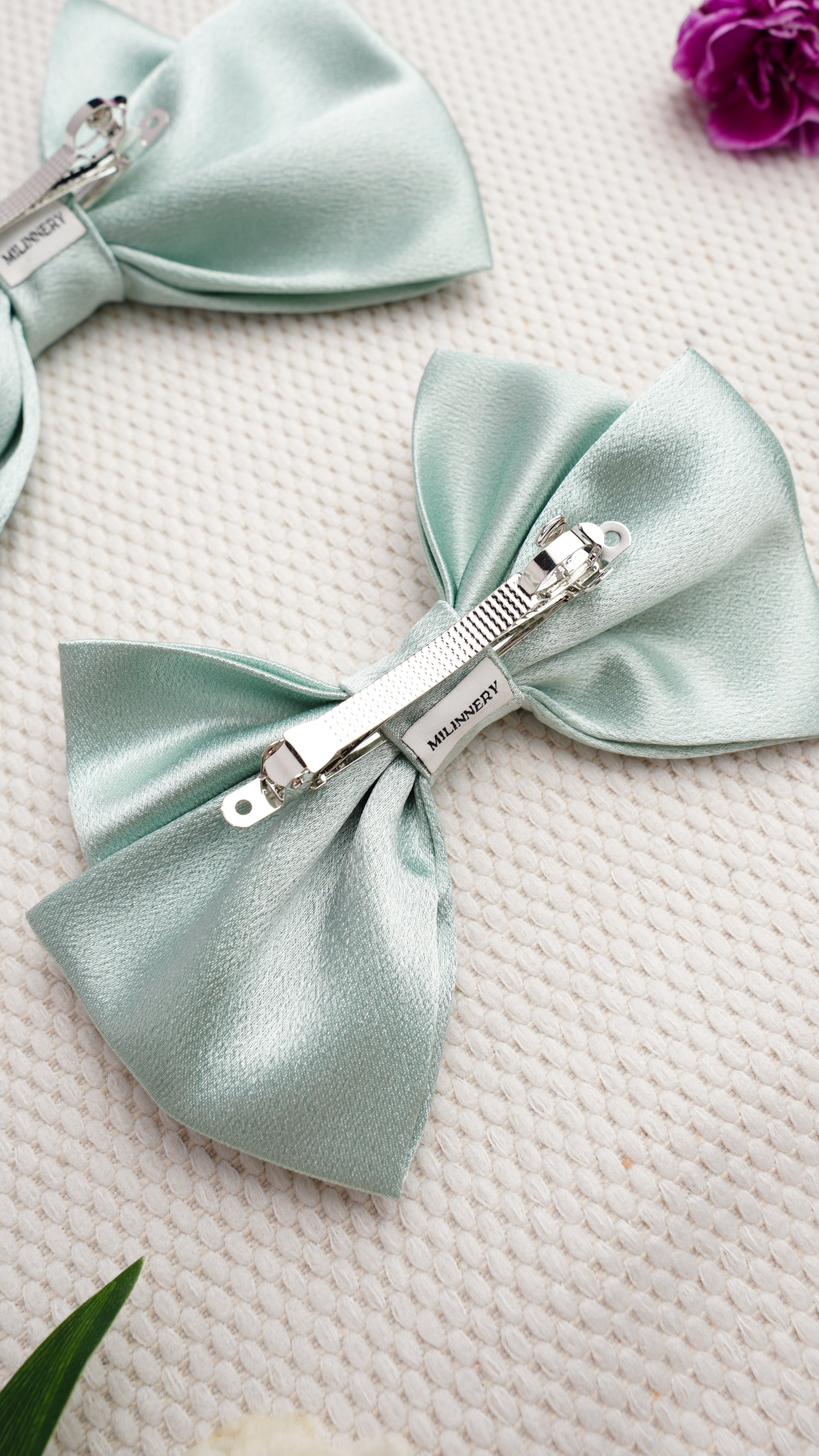 Velisse Small Hair Bow Clip