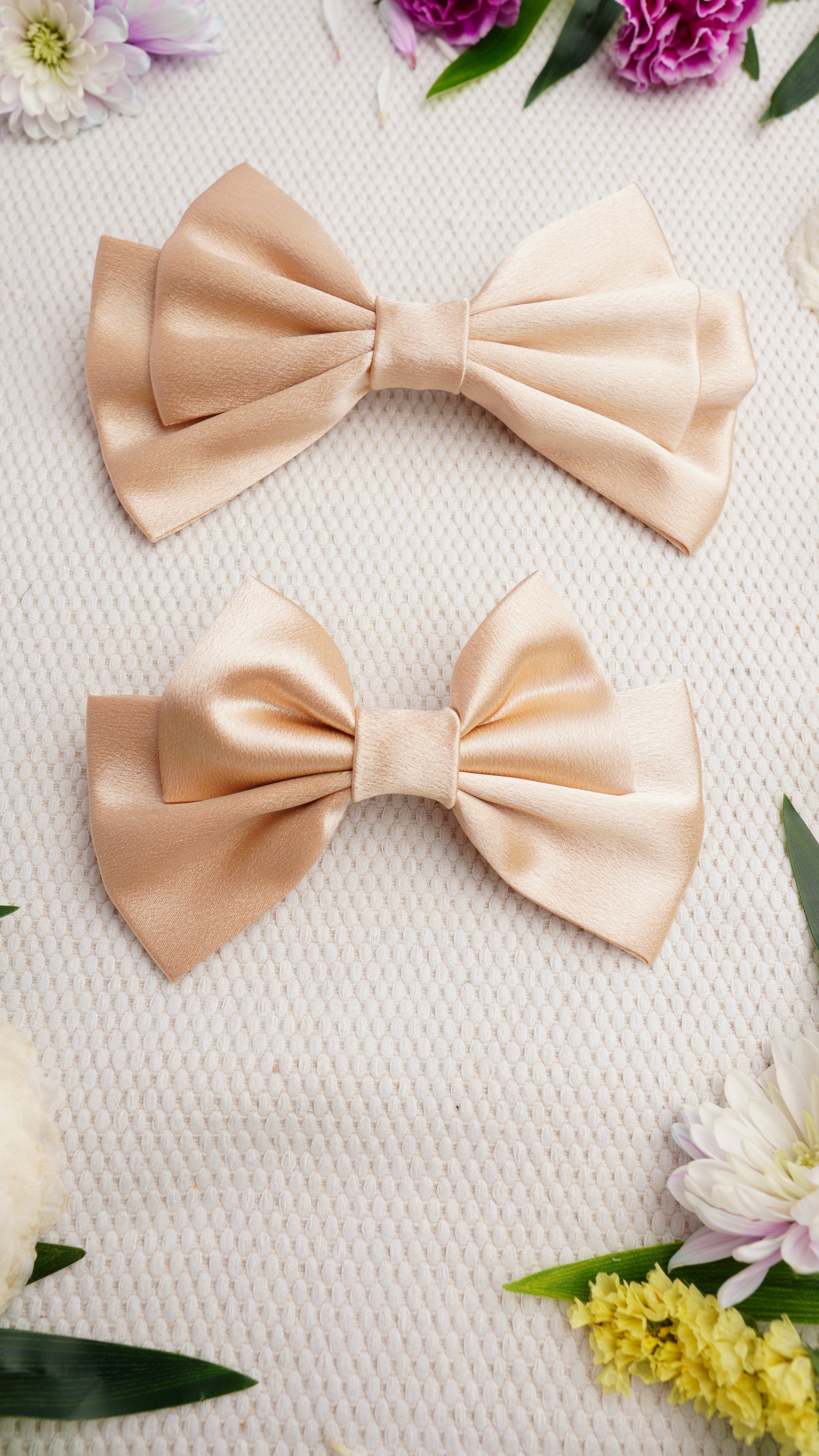 Calira Small Hair Bow Clip