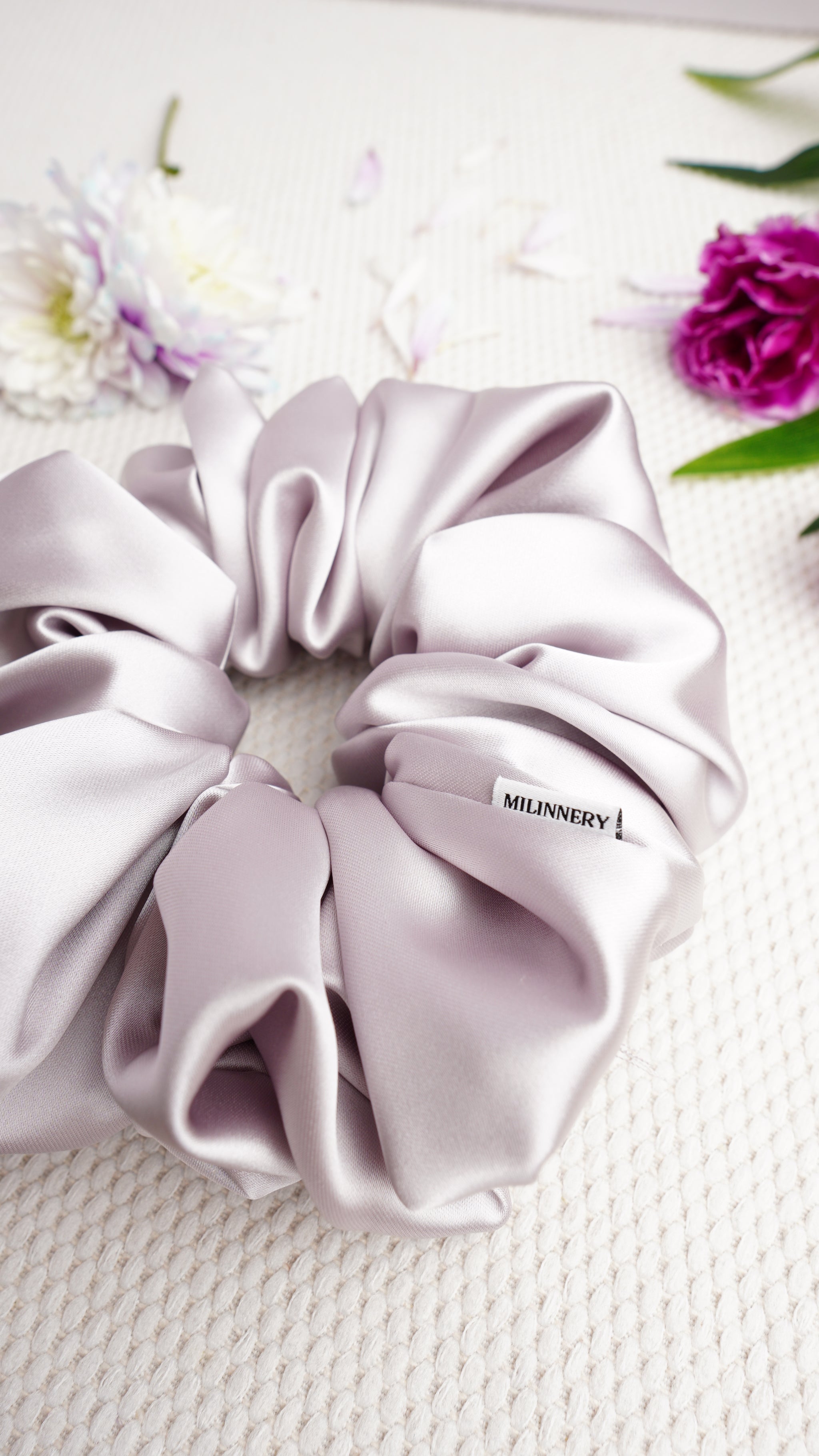 Avenor Satin Scrunchie