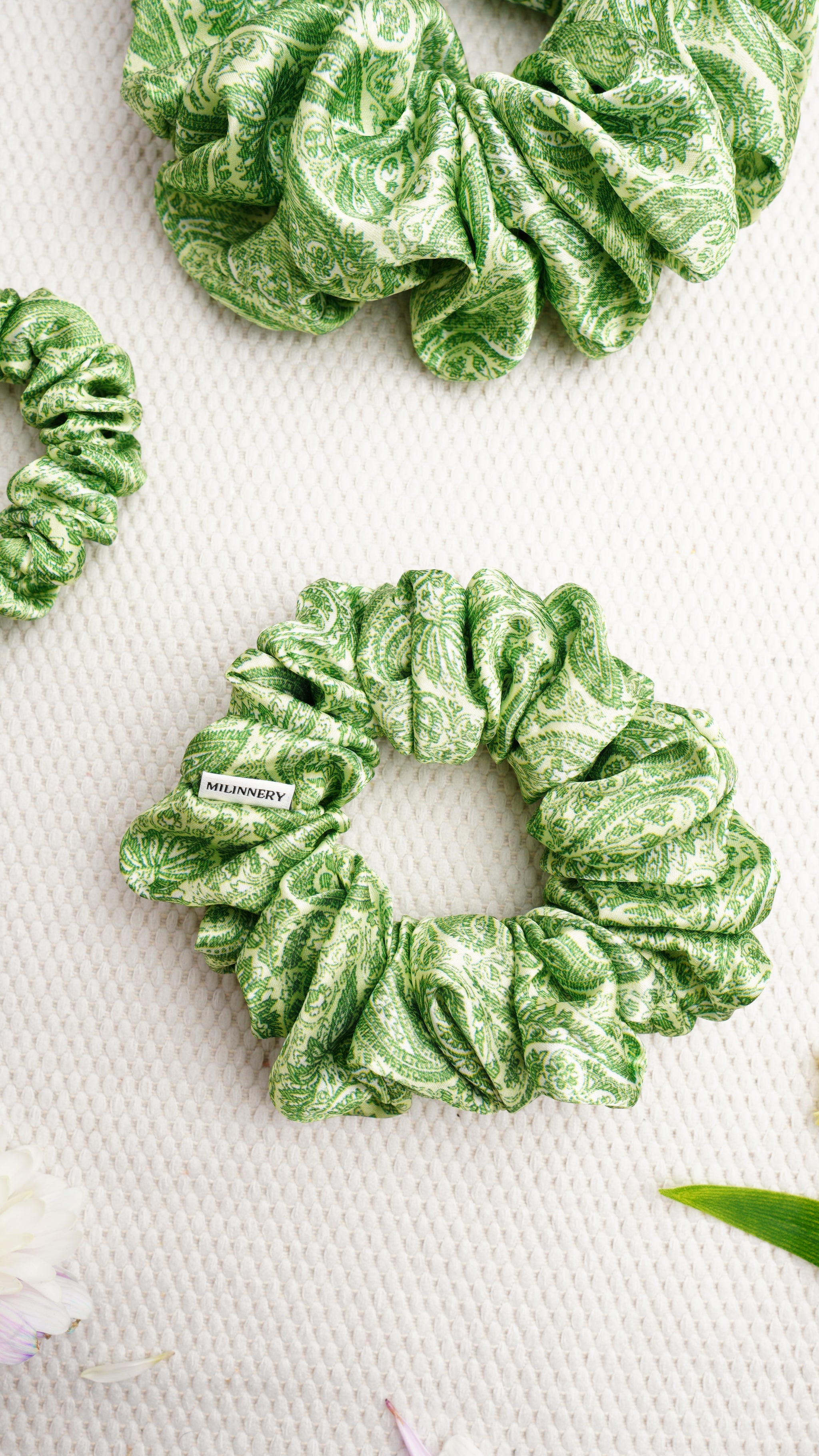 Seravi Satin Scrunchie