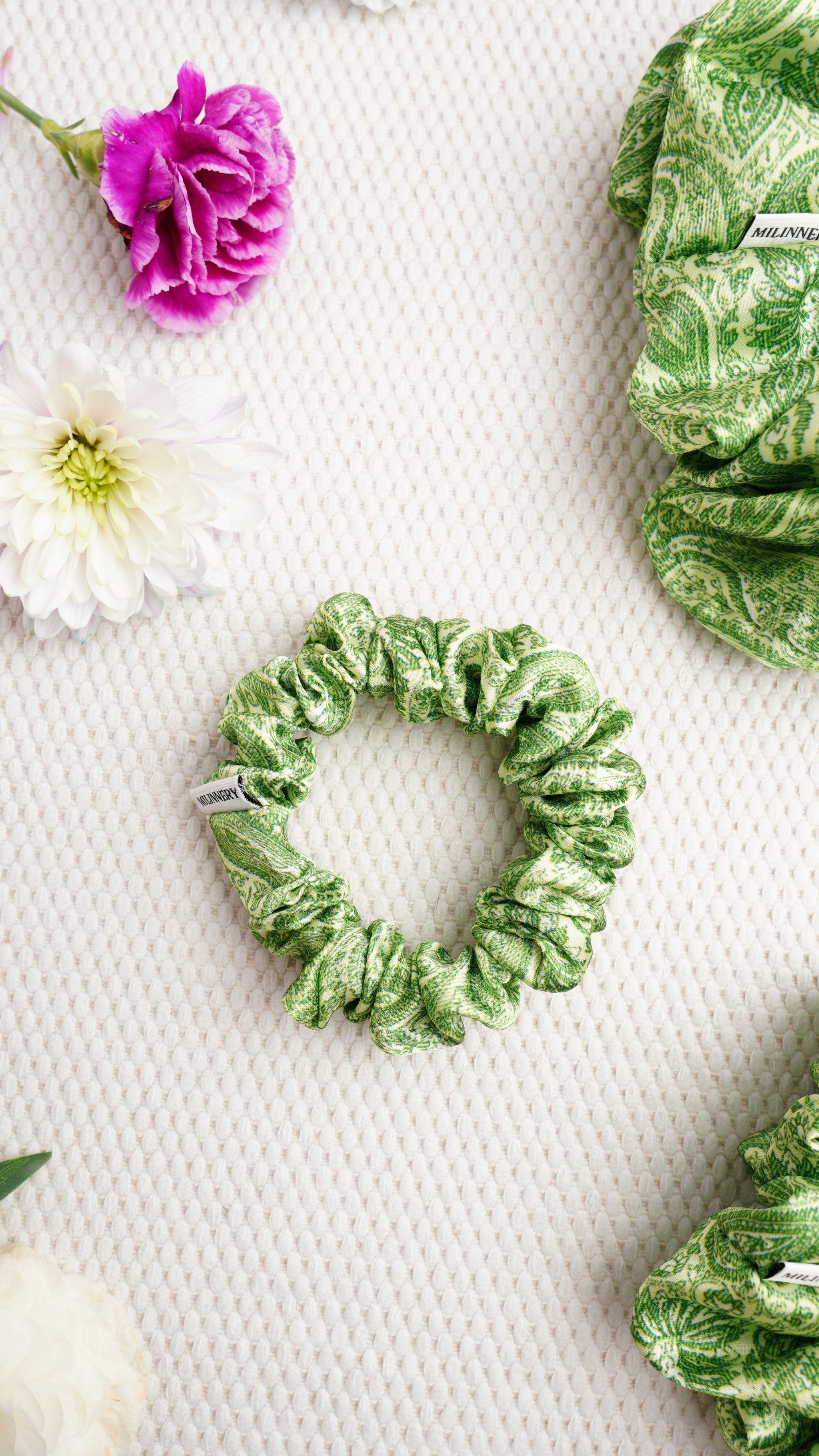 Seravi Satin Scrunchie