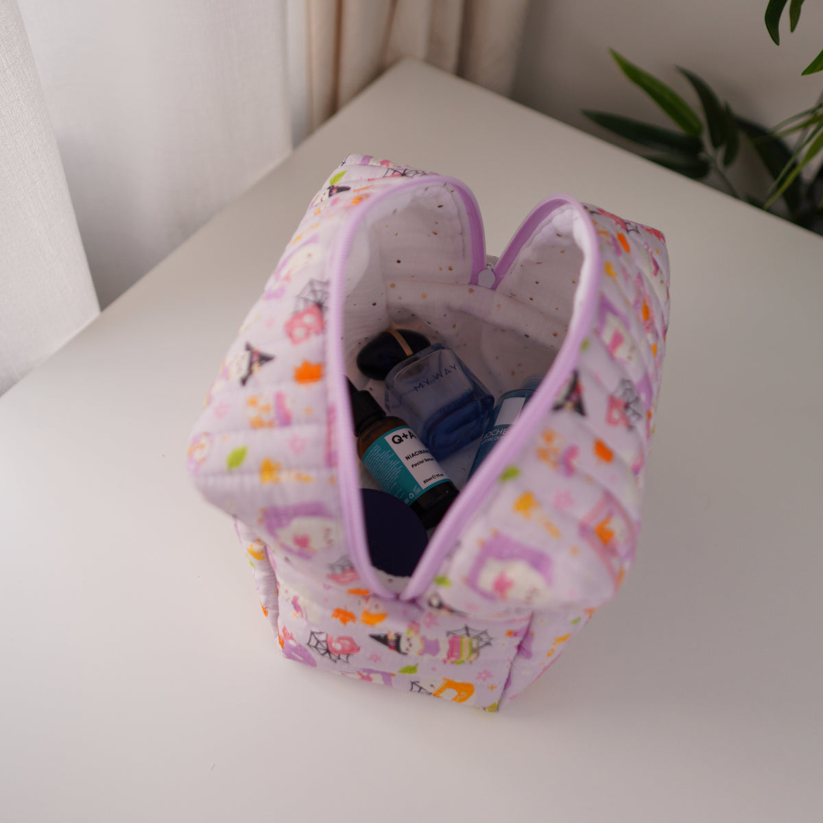 Ghosty Quilted Makeup Bag