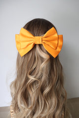 Pirelle Medium Hair Bow Clip