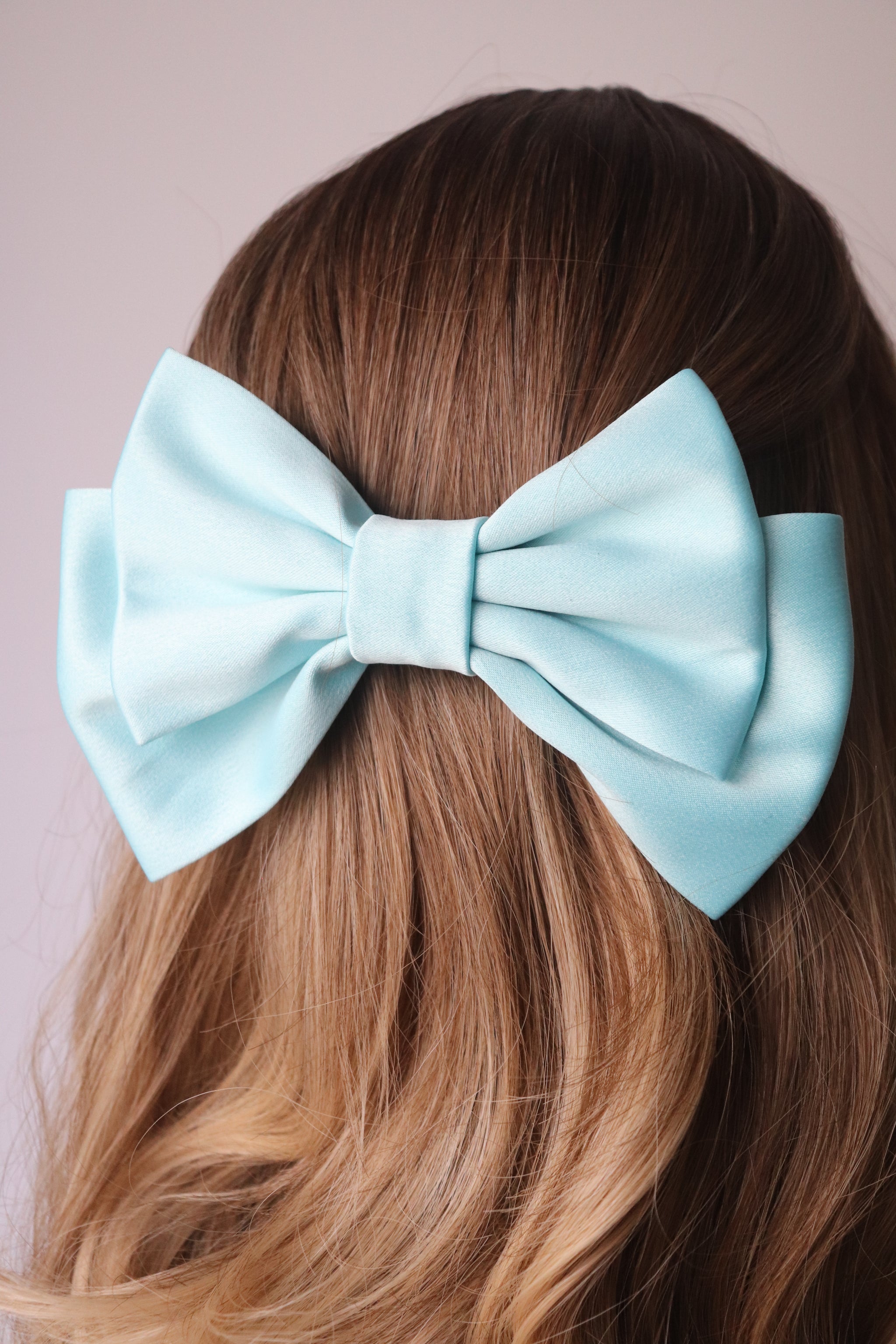 Liora Medium Hair Bow Clip