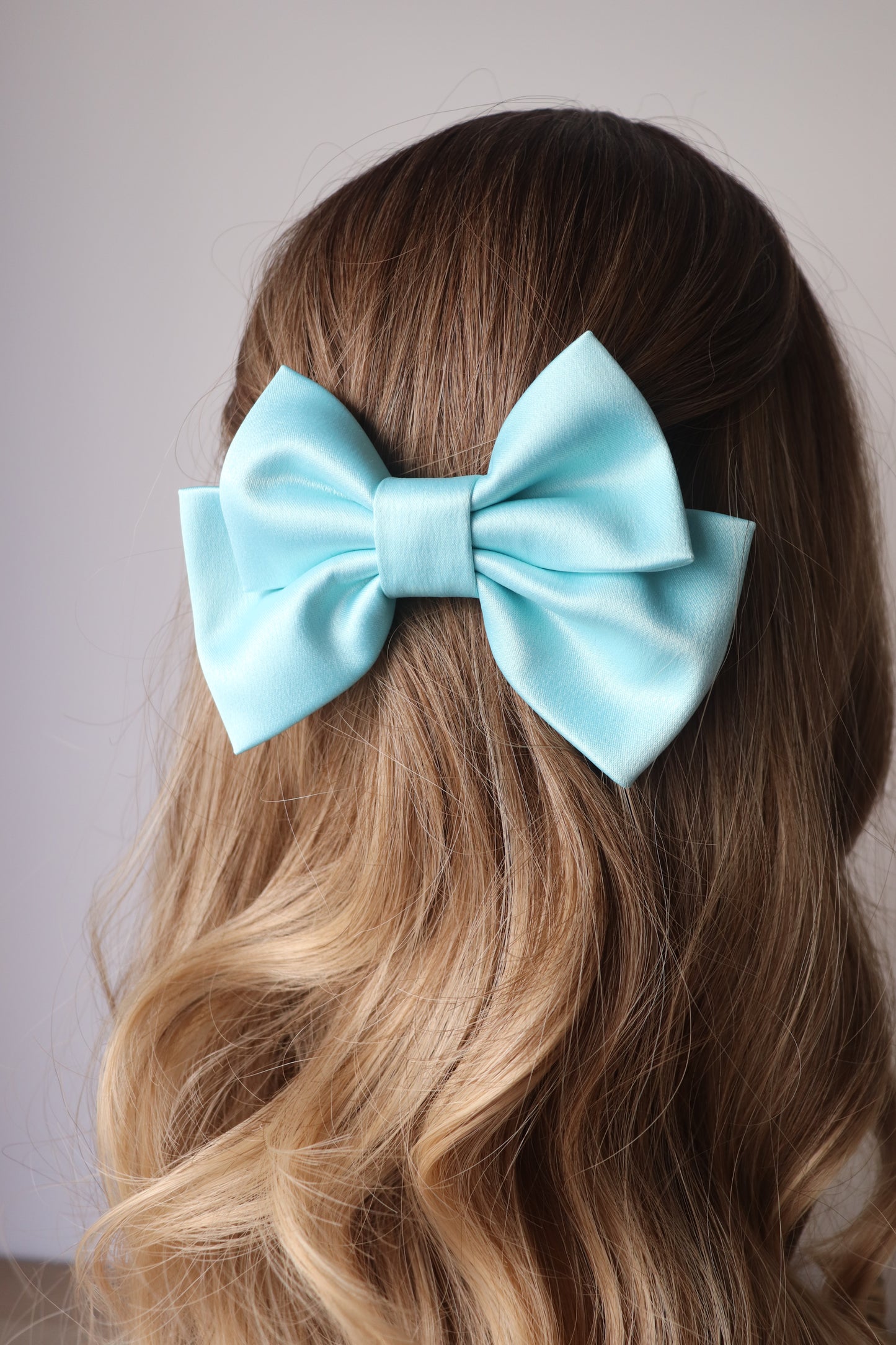 Liora Small Hair Bow Clip