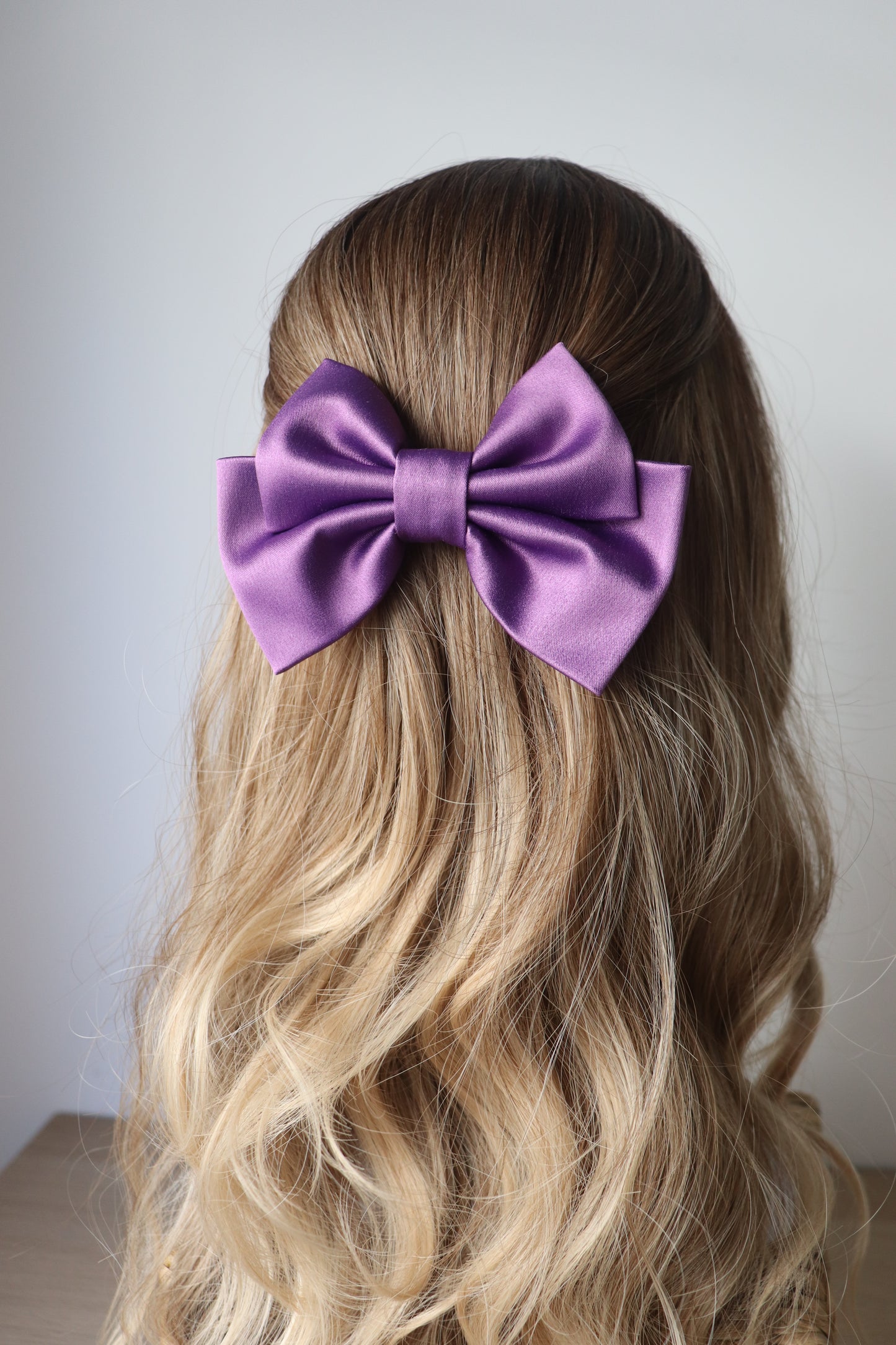 Serenza Small Hair Bow Clip