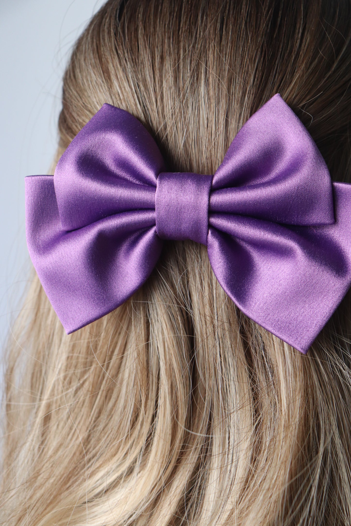 Serenza Small Hair Bow Clip