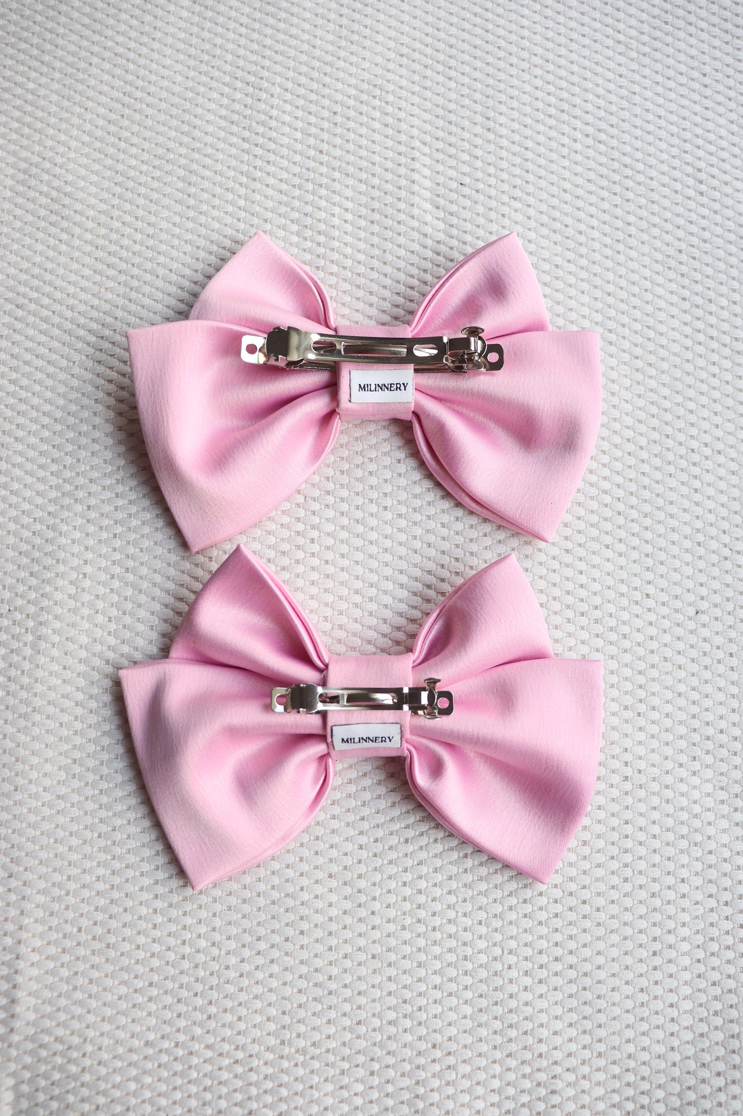 Alora Small Hair Bow Clip