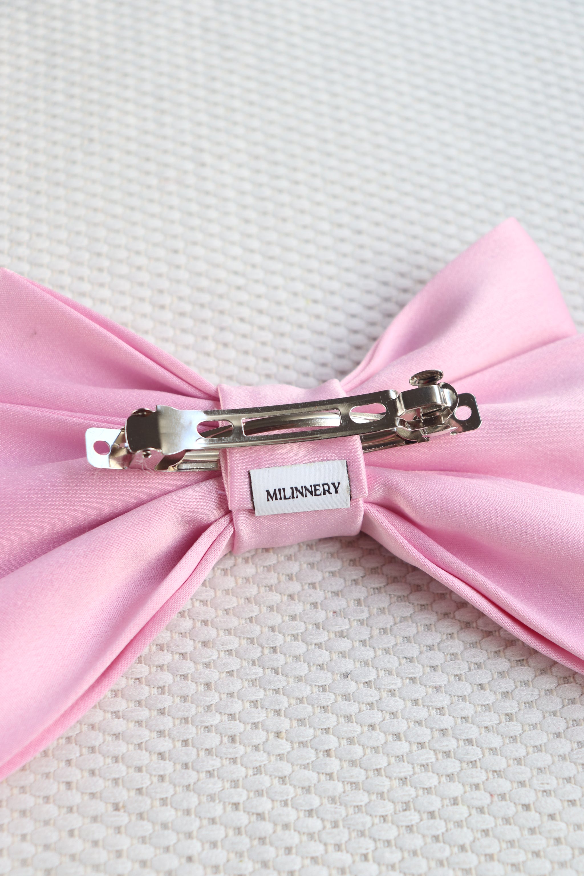 Alora Medium Hair Bow Clip