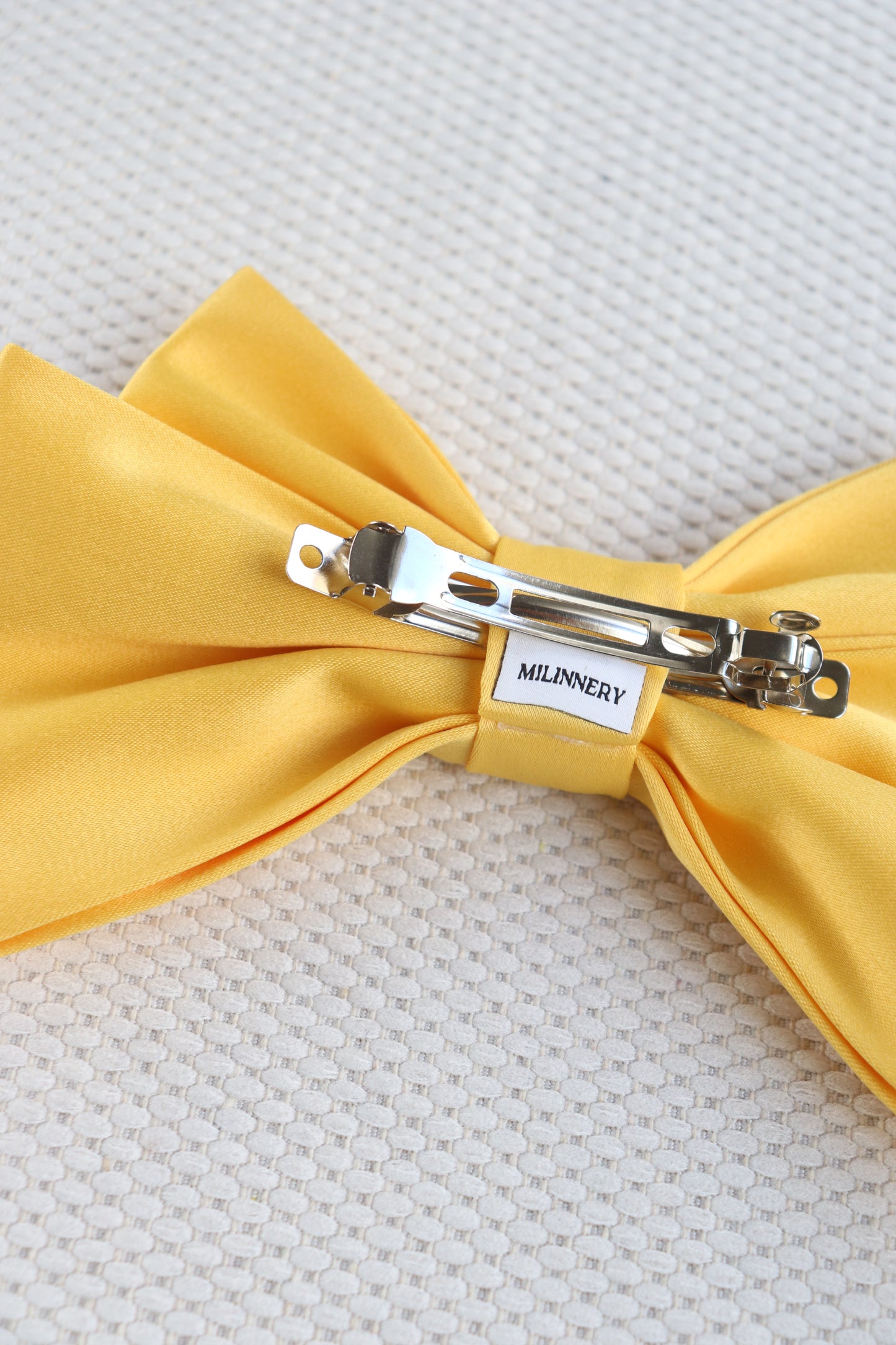 Tressa Medium Hair Bow Clip