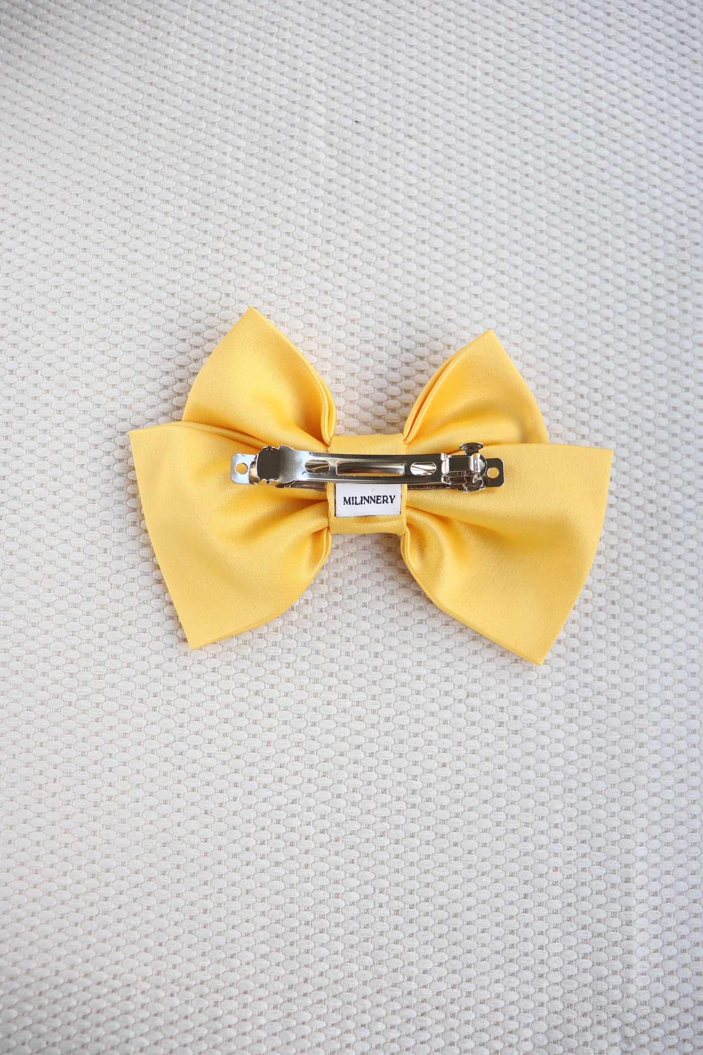 Tressa Small Hair Bow Clip