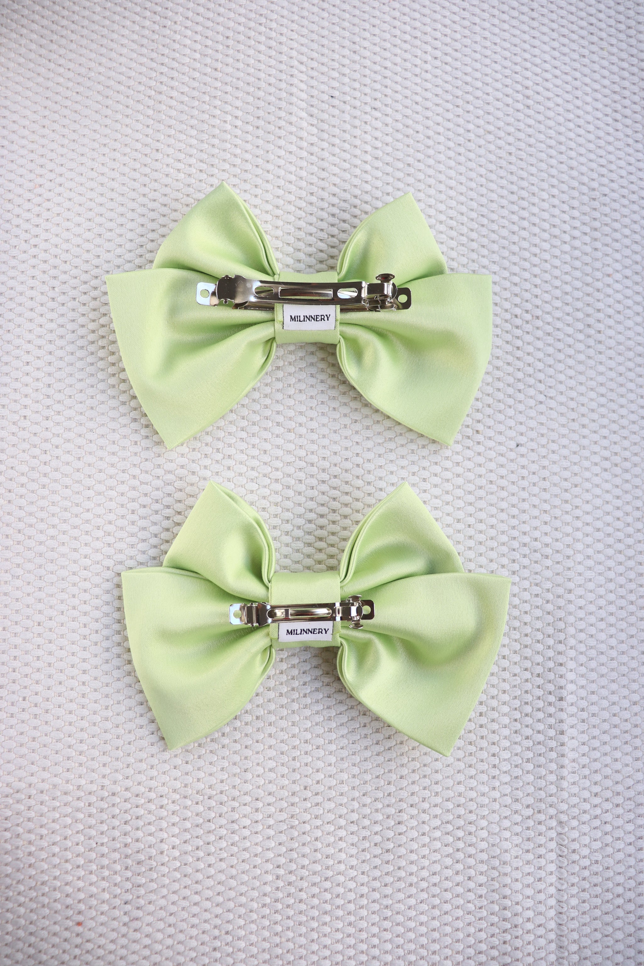 Rilia Small Hair Bow Clip