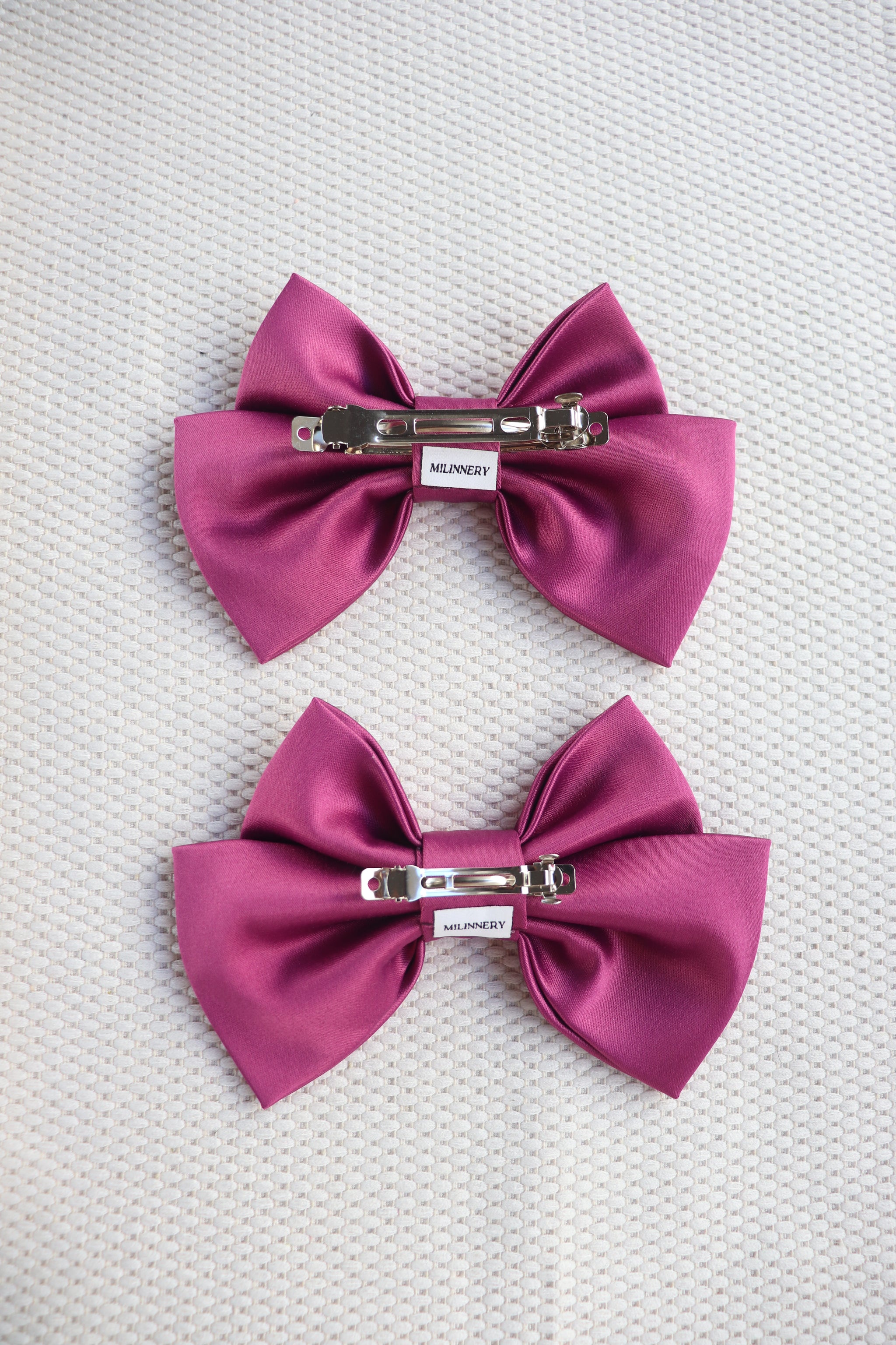 Alumea Small Hair Bow Clip