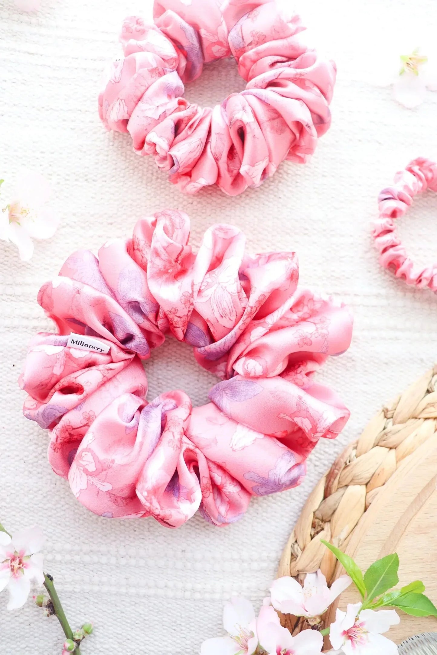 Victoria XXL Milinnery