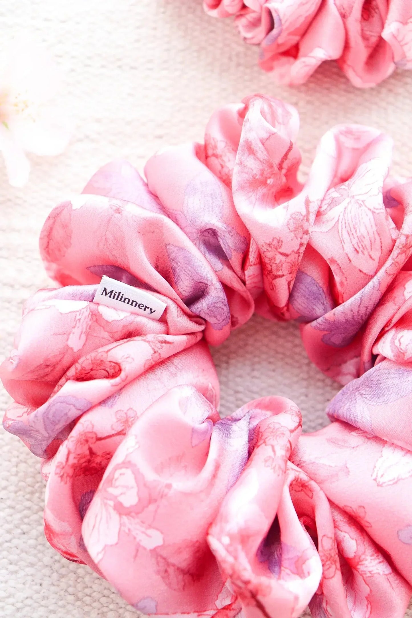 Victoria XXL Milinnery